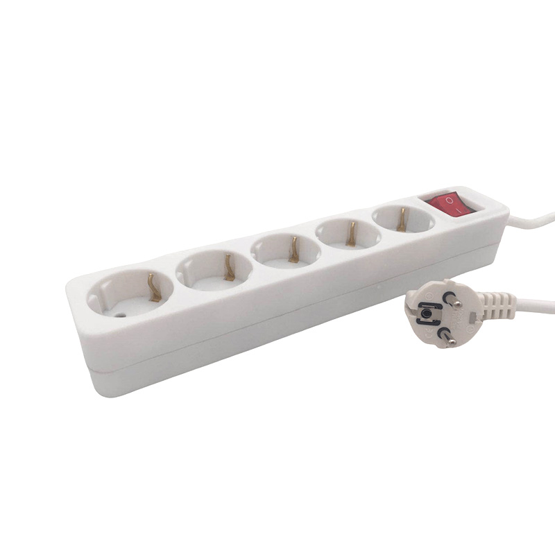 Fireproof PP Shell 5 Outlets EU Standard stikkontakt med bryter Fireproof PP Shell 5 Outlets EU Standard stikkontakt med bryter